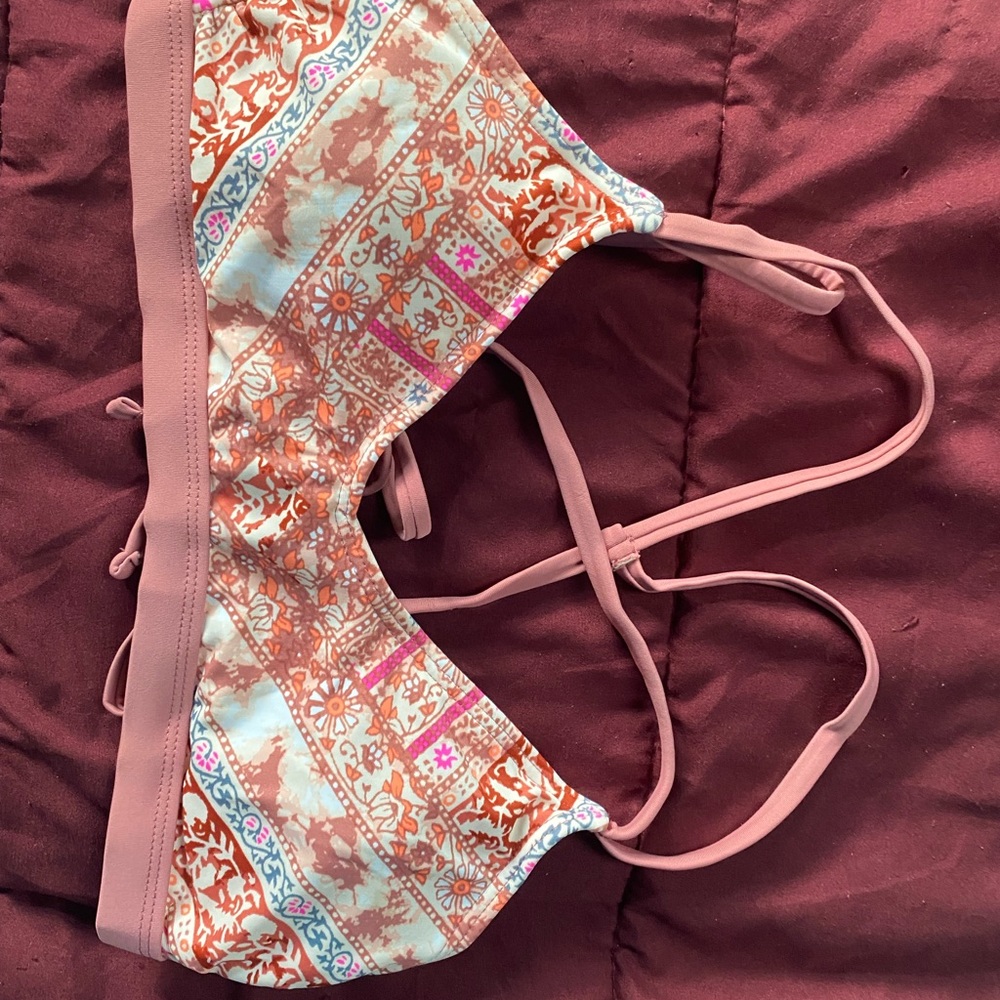 Bikini top size medium